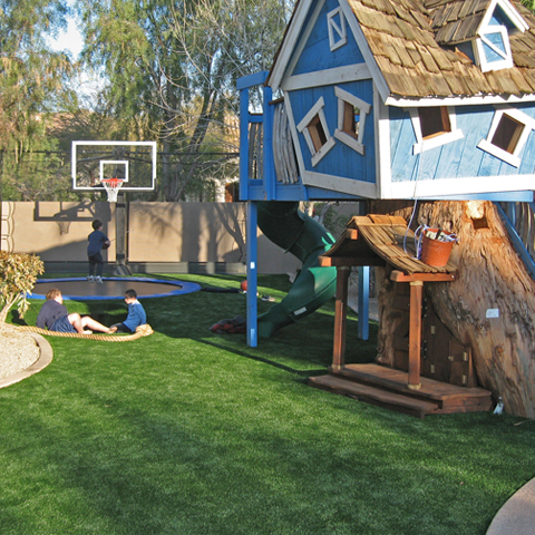 Playgrounds & Lawns