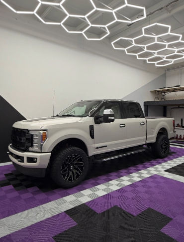 Carlyle's New Garage Floor