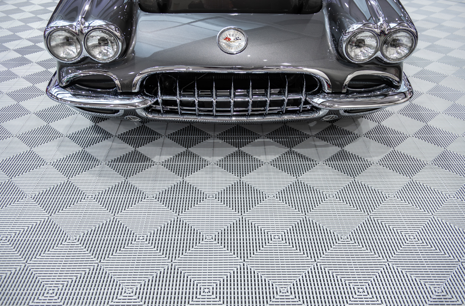 world of wheels auto show flooring