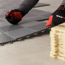 Easy installation of Swisstrax trade show flooring