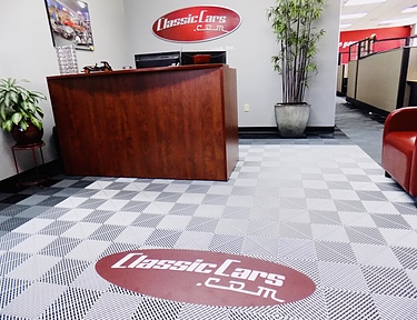 Classic Cars + Swisstrax